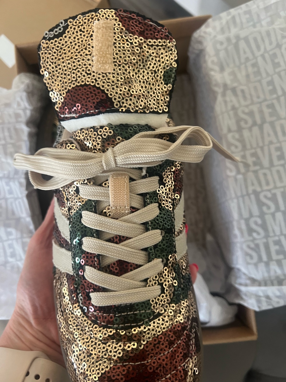Steve Madden Multicolor Sequin Low-Top Sneakers- New in Box - Picture 4 of 7